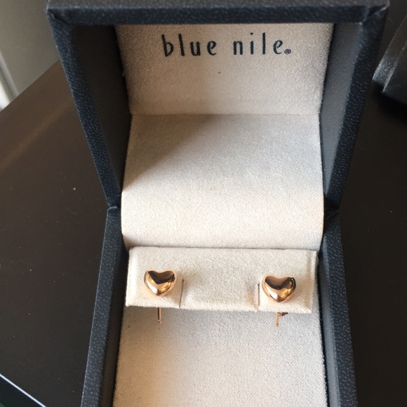14k Solid Rose Gold Puff Heart Studs! - Picture 2 of 5